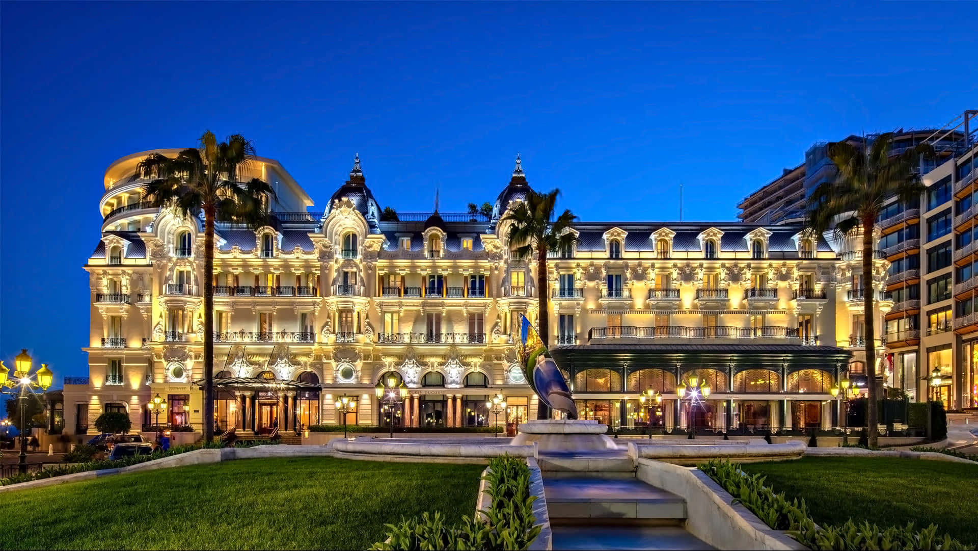 Unraveling the Opulence: A Review of Monte Carlo Casino and Hotel